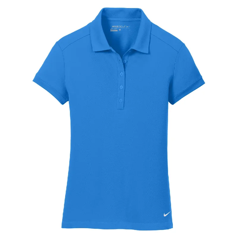 Chic Women's Outfit Nike Women's Light Blue Dri-FIT Solid Icon Pique Polo