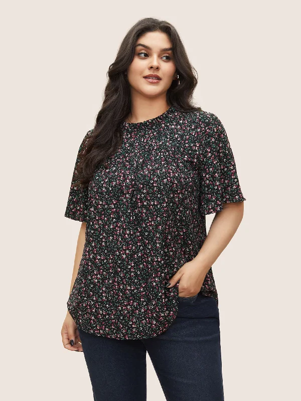 Women's Functional Outdoor Garments Ditsy Floral Plicated Detail Frill Trim Blouse