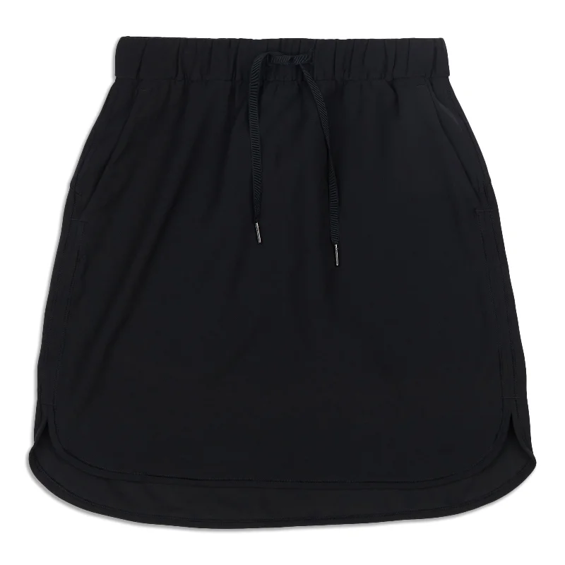 Clothing For Women On The Fly Skirt - Resale