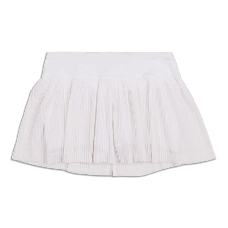 Chic Women's Clothing for Work and Travel Pleat To Street Skirt - Resale